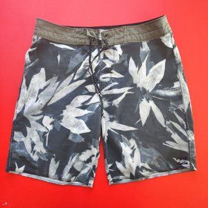 Billabong platinum X Sunday board short floral design men's size 32